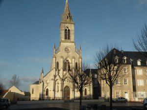 basilica of Our Lady of the Sacred Heart Issoudun